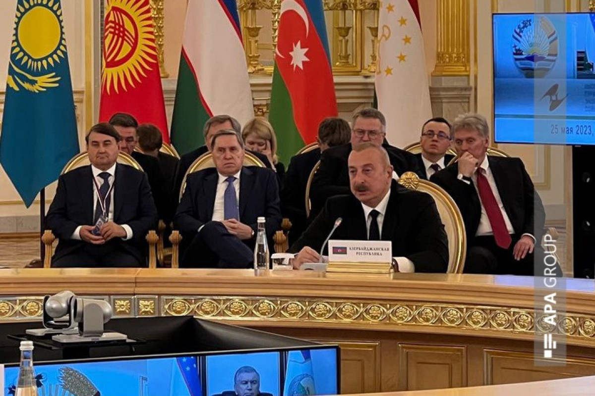 Ильхам Алиев выступил на расширенном составе заседания ВЕЭС-ВИДЕО 