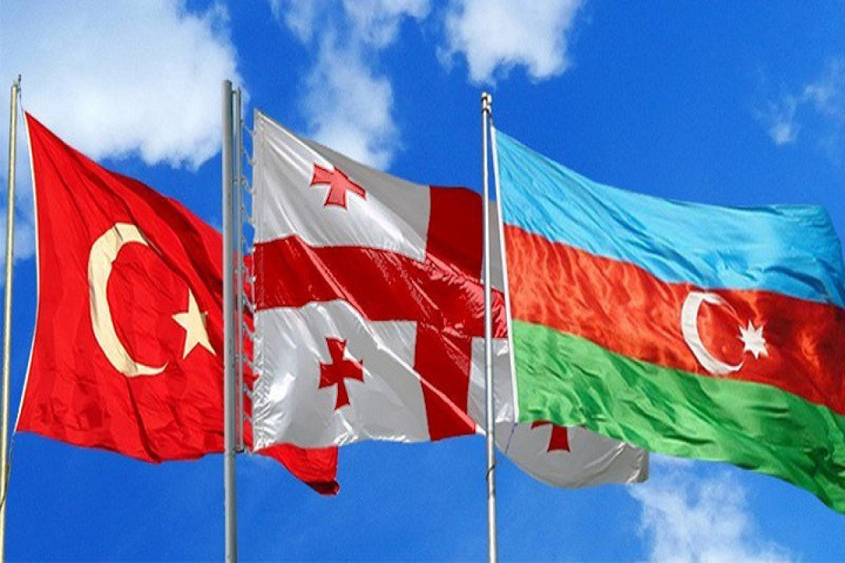 В Баку встретятся министры обороны Азербайджана, Грузии и Турции