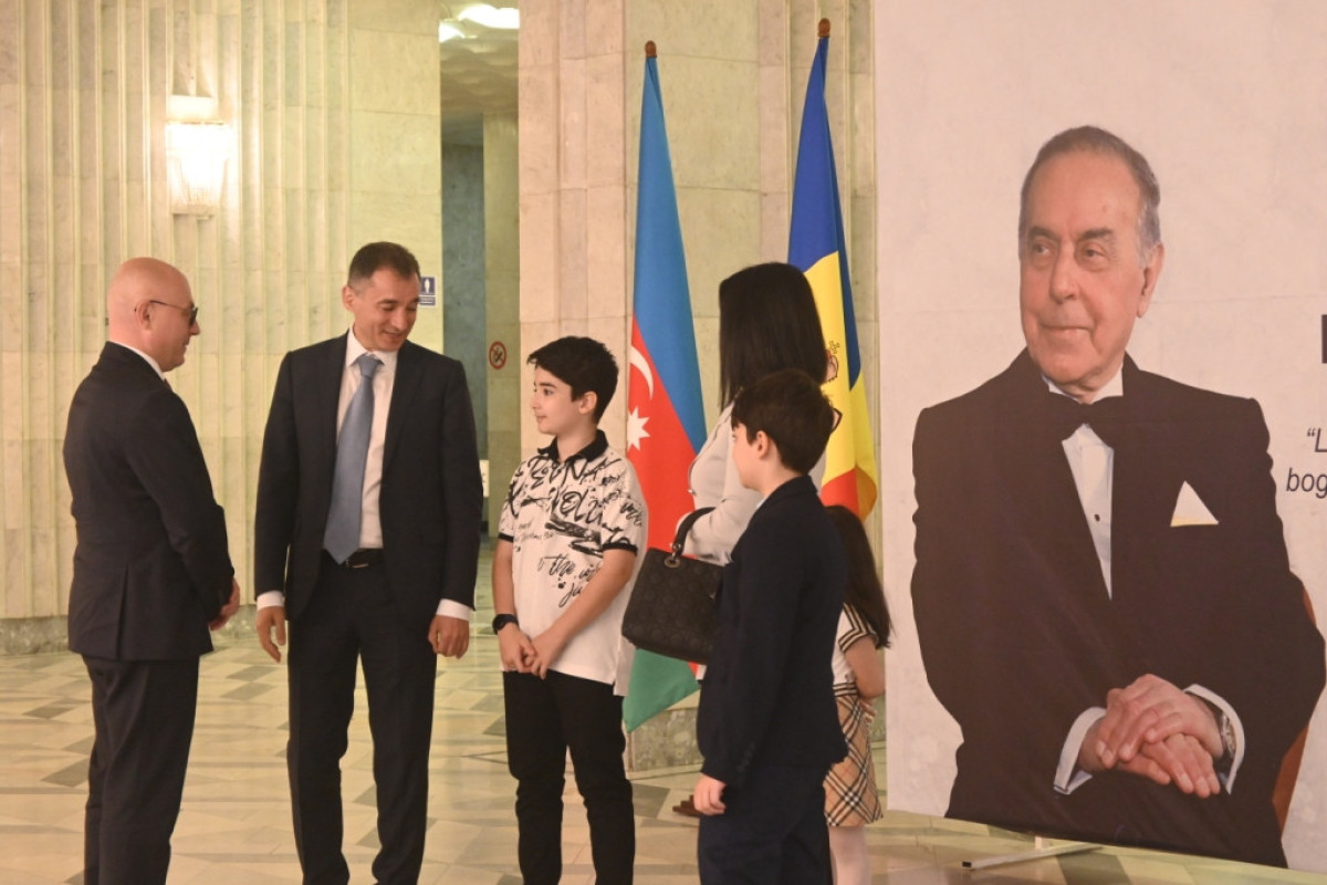 Майя Санду: Партнерство с Азербайджаном важно в контексте стремления Молдовы к достижению энергетической независимости-ФОТО 