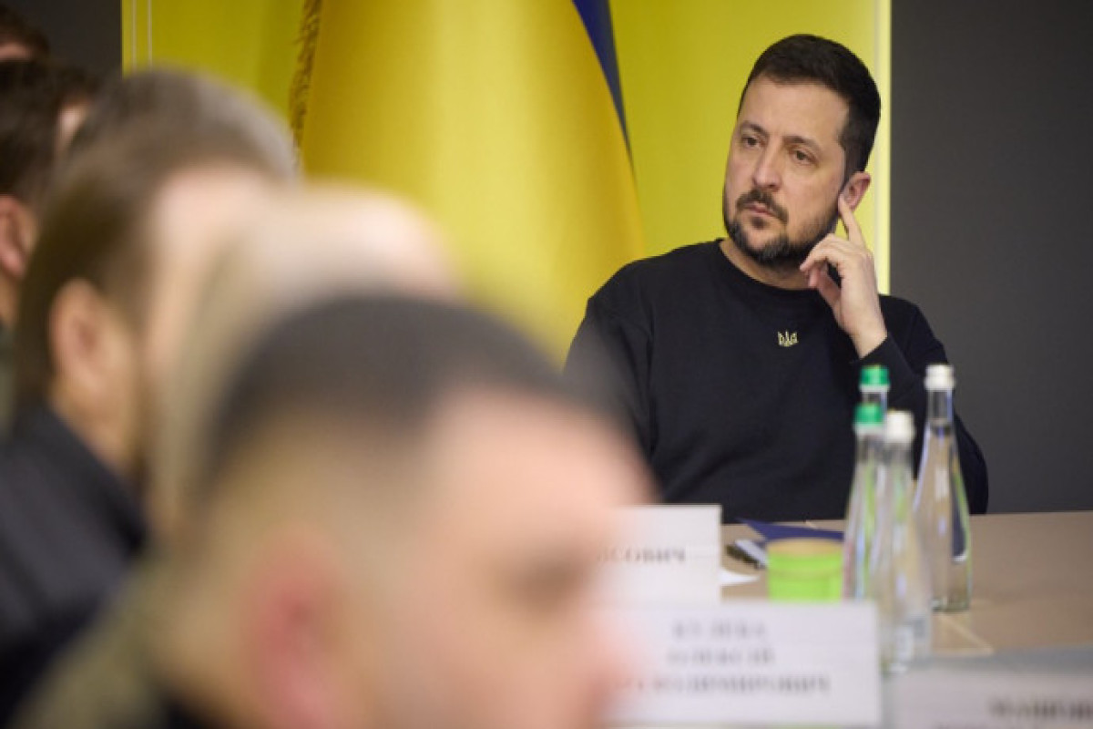 Зеленский провел совещание с военными: что обсуждали