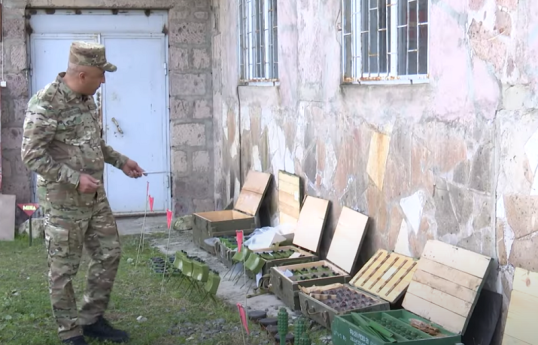Склады боеприпасов, обнаруженные в Карабахе-ВИДЕО 