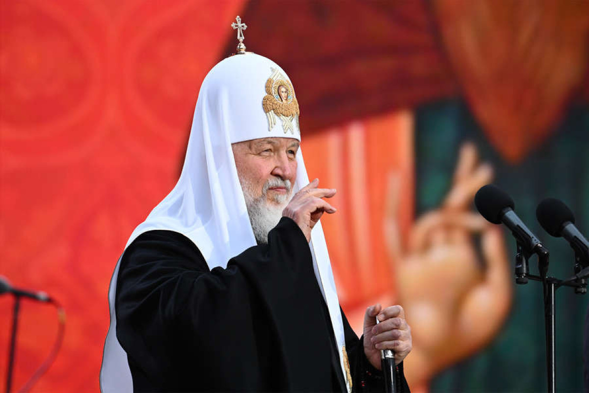 Путин присвоил Патриарху Кириллу награду за укрепление единства нации