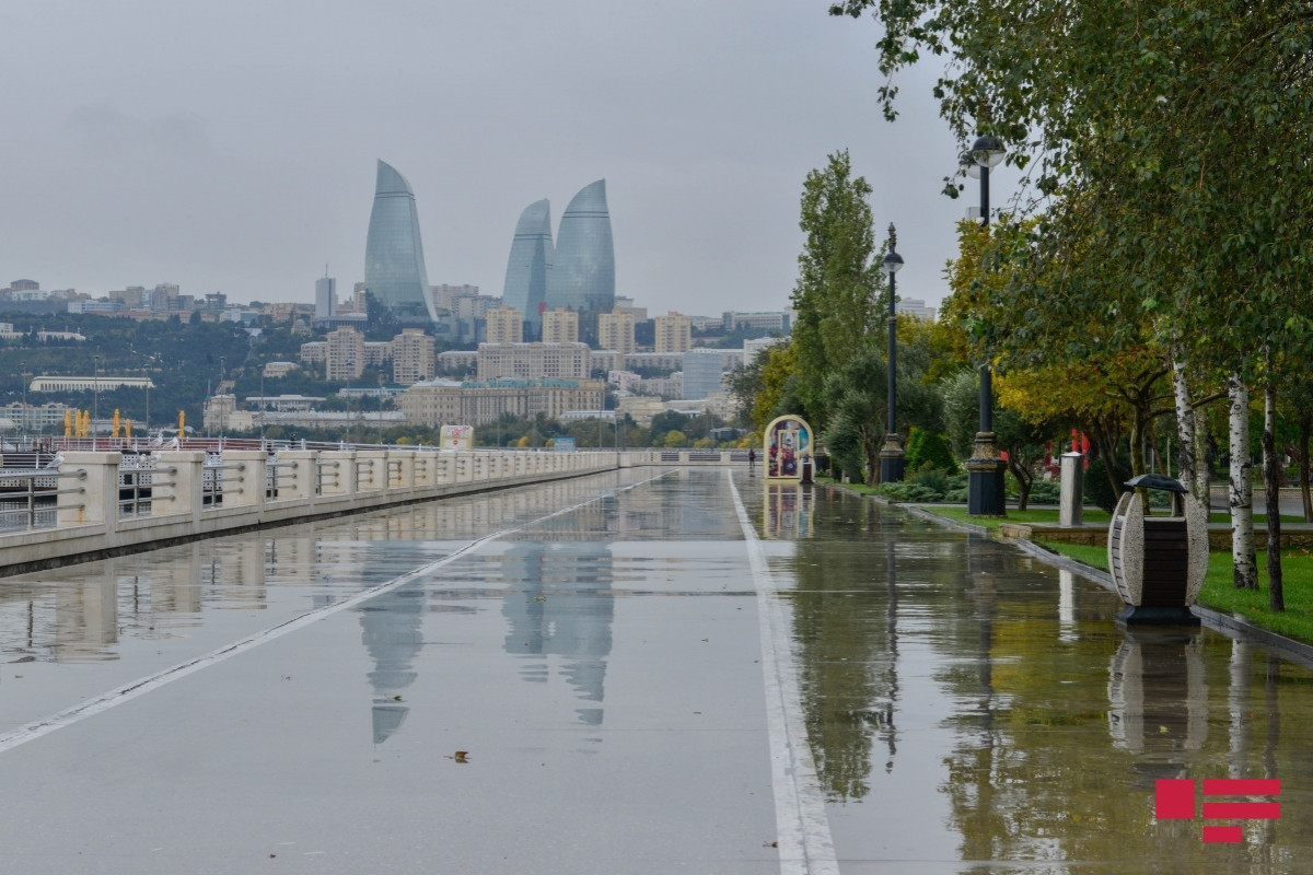 В Баку в ночь на среду ожидаются проливные дожди