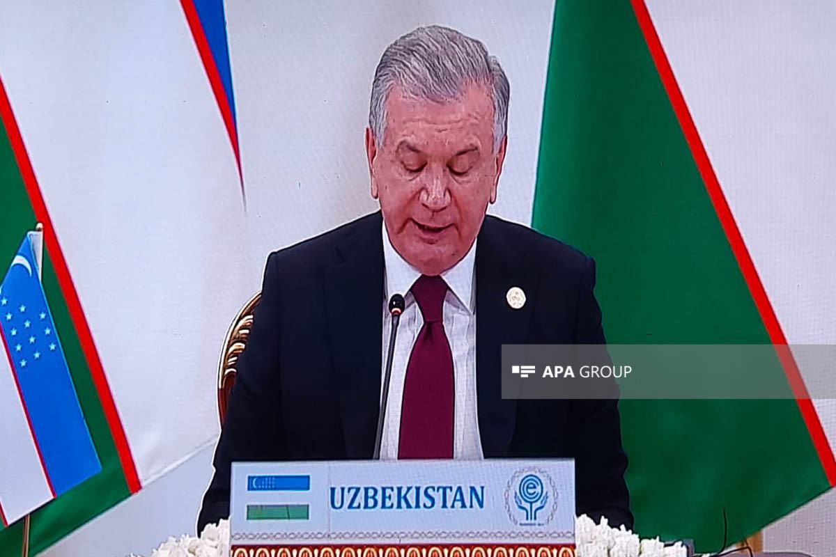 Президент Узбекистана выразил благодарность Ильхаму Алиеву