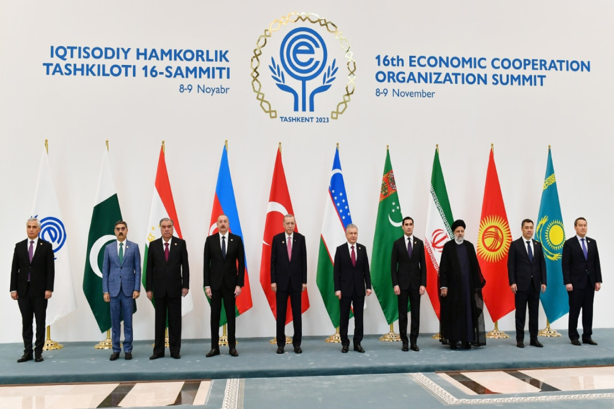 Следующий саммит ОЭС пройдет в Азербайджане