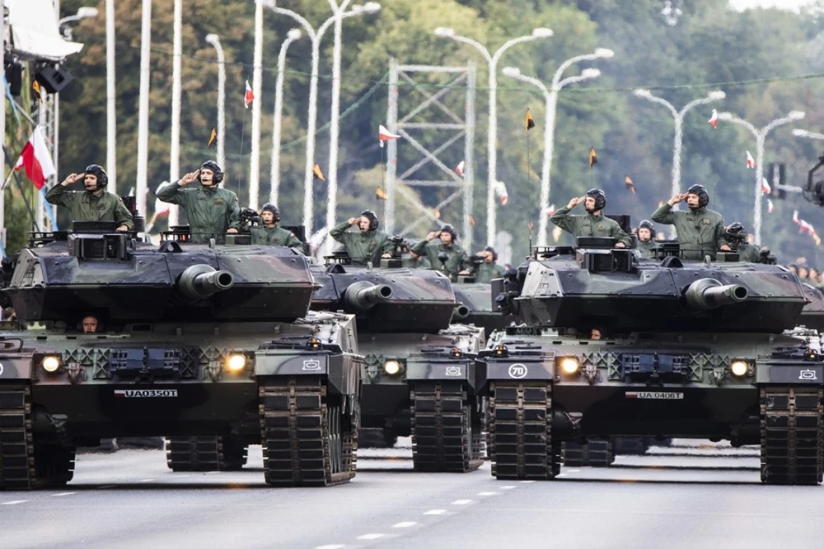 Польша у границы с Беларусью развернула новый танковый батальон