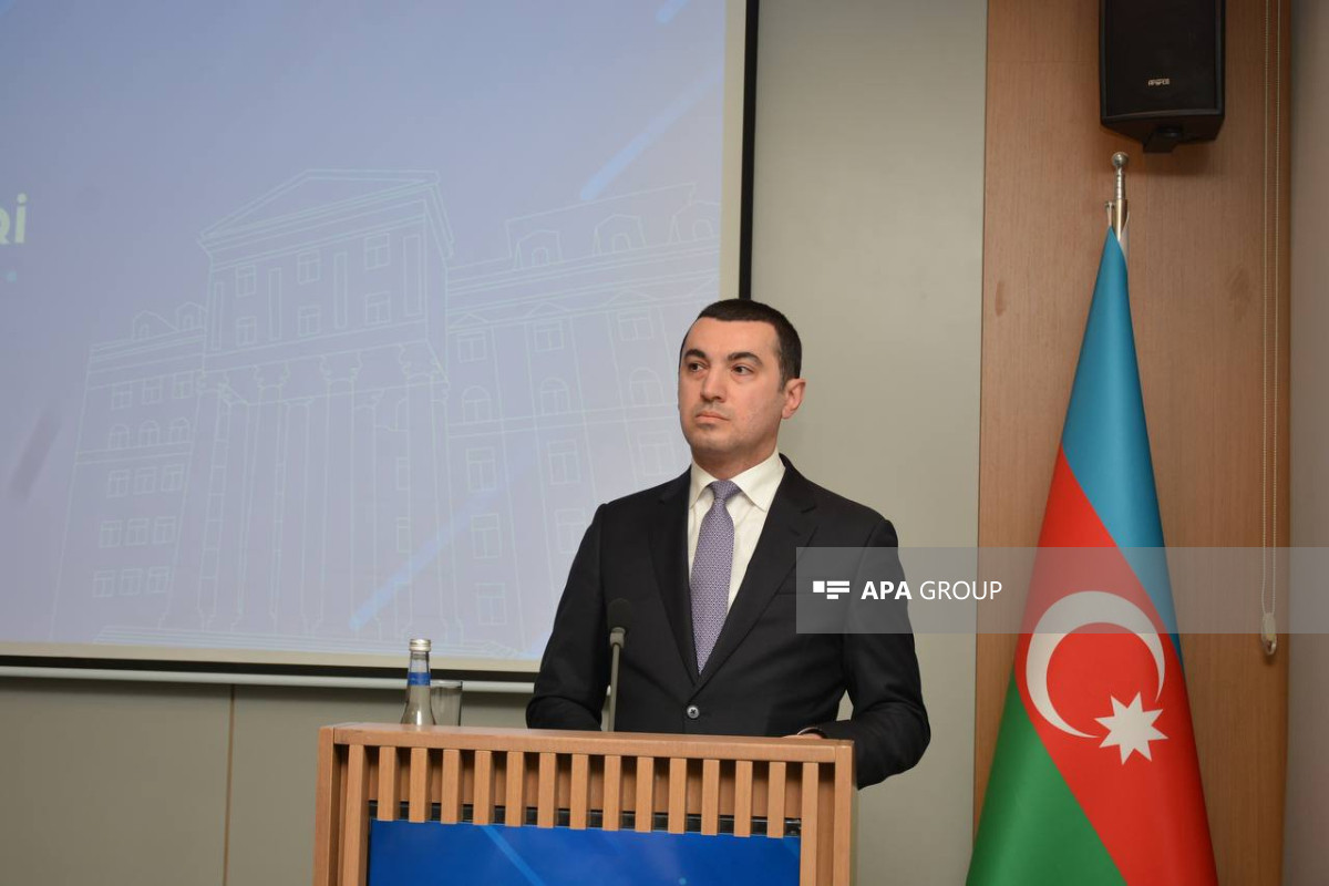 МИД Азербайджана: Армения и Франция должны понять, что в регионе нет альтернативы миру и сотрудничеству