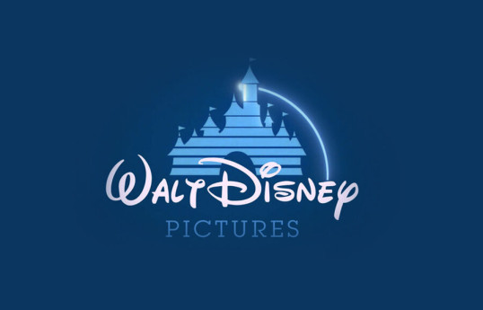 Apple и Disney перестали размещать рекламу в X из-за слов Маска