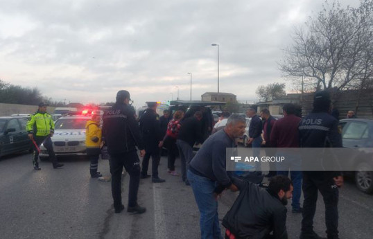 В Баку автобус сбил насмерть двух пешеходов-ВИДЕО 
