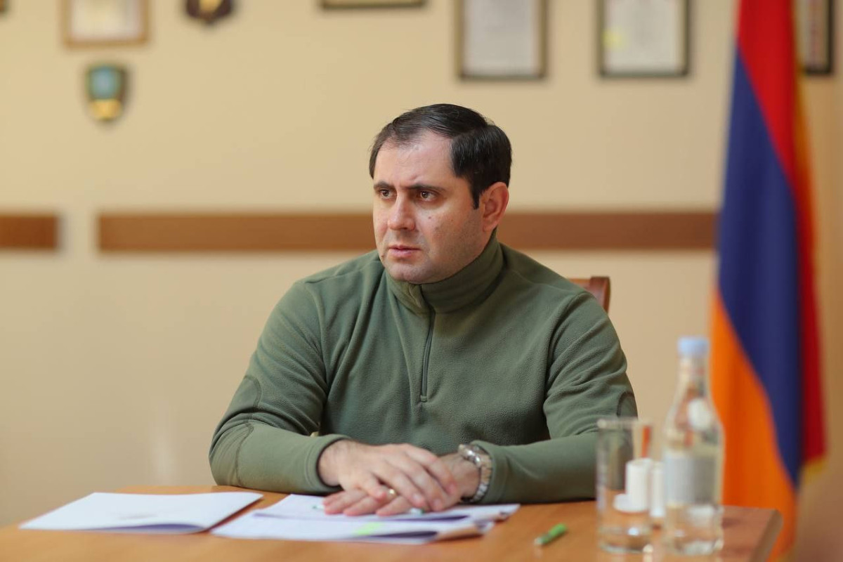 Глава Минобороны Армении Сурен Папикян
