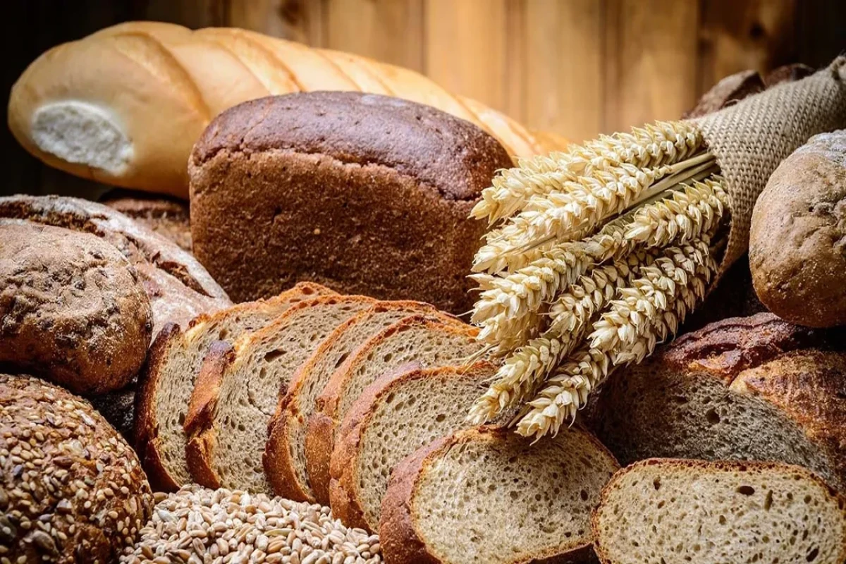Вкусно и полезно: Диетолог объяснила, чем можно заменить хлеб в рационе
