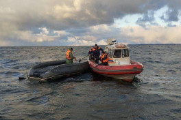 Уцелевший телефон спас пятерых рыбаков -ФОТО 
