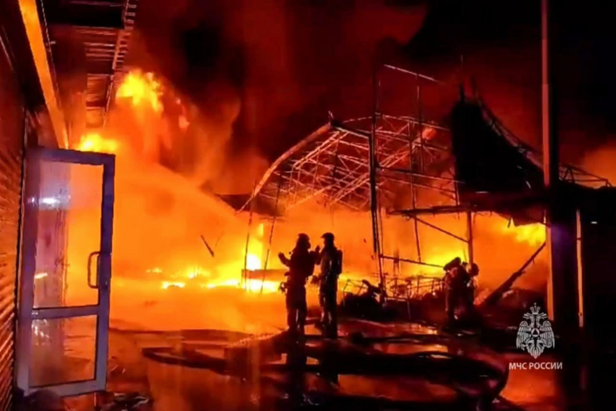 Пожар на крупнейшем вещевом рынке России потушен-ФОТО -ВИДЕО -ОБНОВЛЕНО 1 