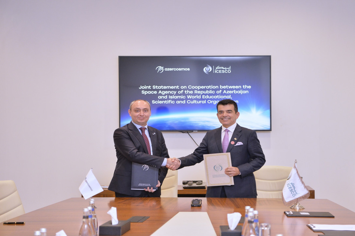 ИСЕСКО инвестирует более 500 тыс. долларов в космический проект в Азербайджане