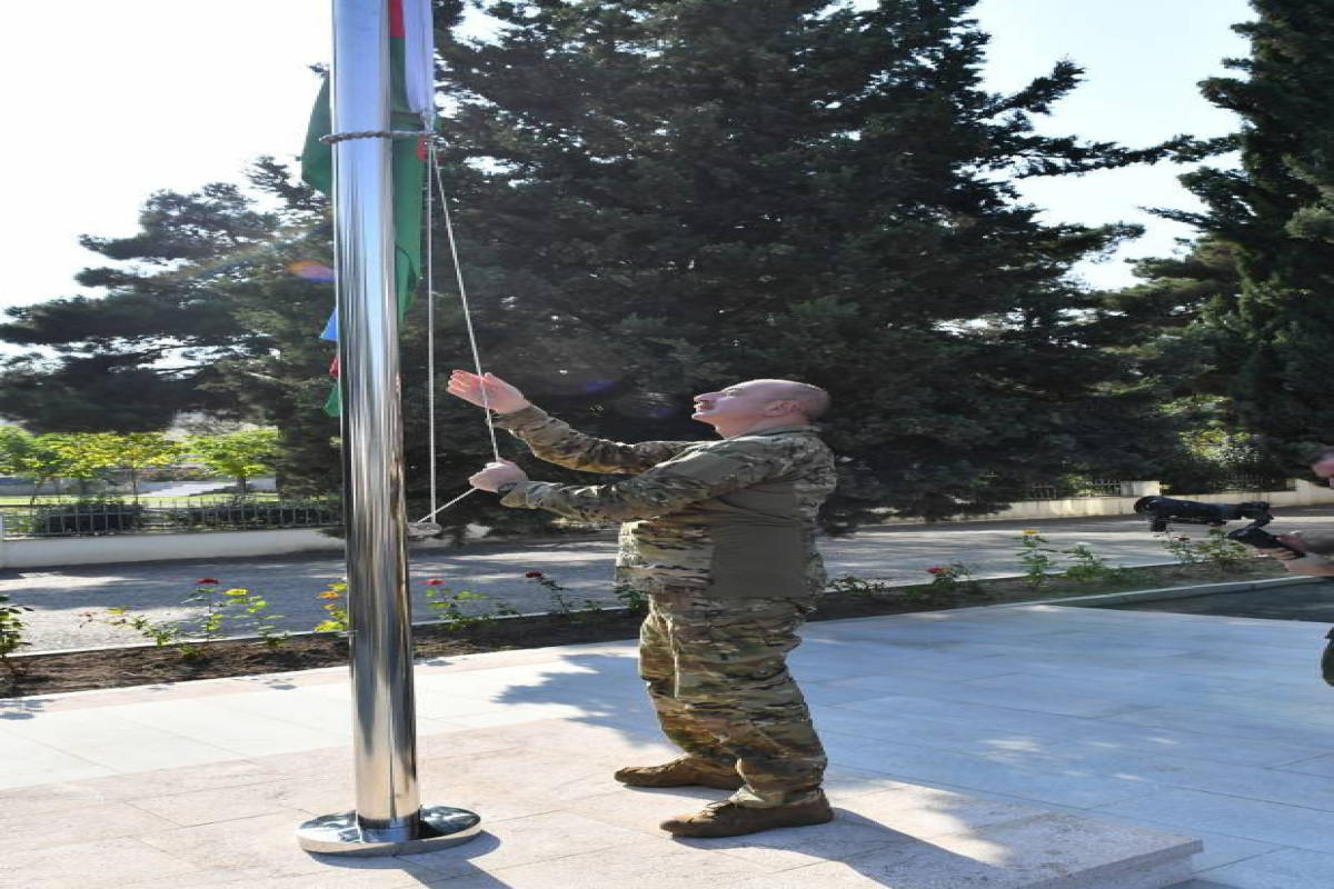 Президент Ильхам Алиев поднял Государственный флаг Азербайджанской Республики в городе Ходжалы-ФОТО -ОБНОВЛЕНО 