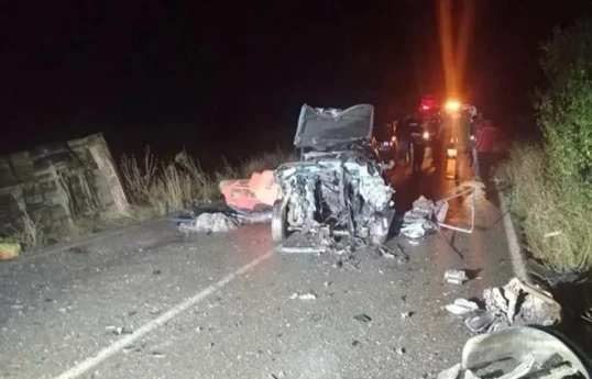 В Турции автомобиль с азербайджанцами попал в жукое ДТП: погибли 5 человек