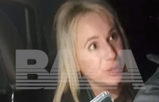 В Таганроге пьяная чиновница пригрозила таксисту: тебя каждый мент будет останавливать  -ВИДЕО 
