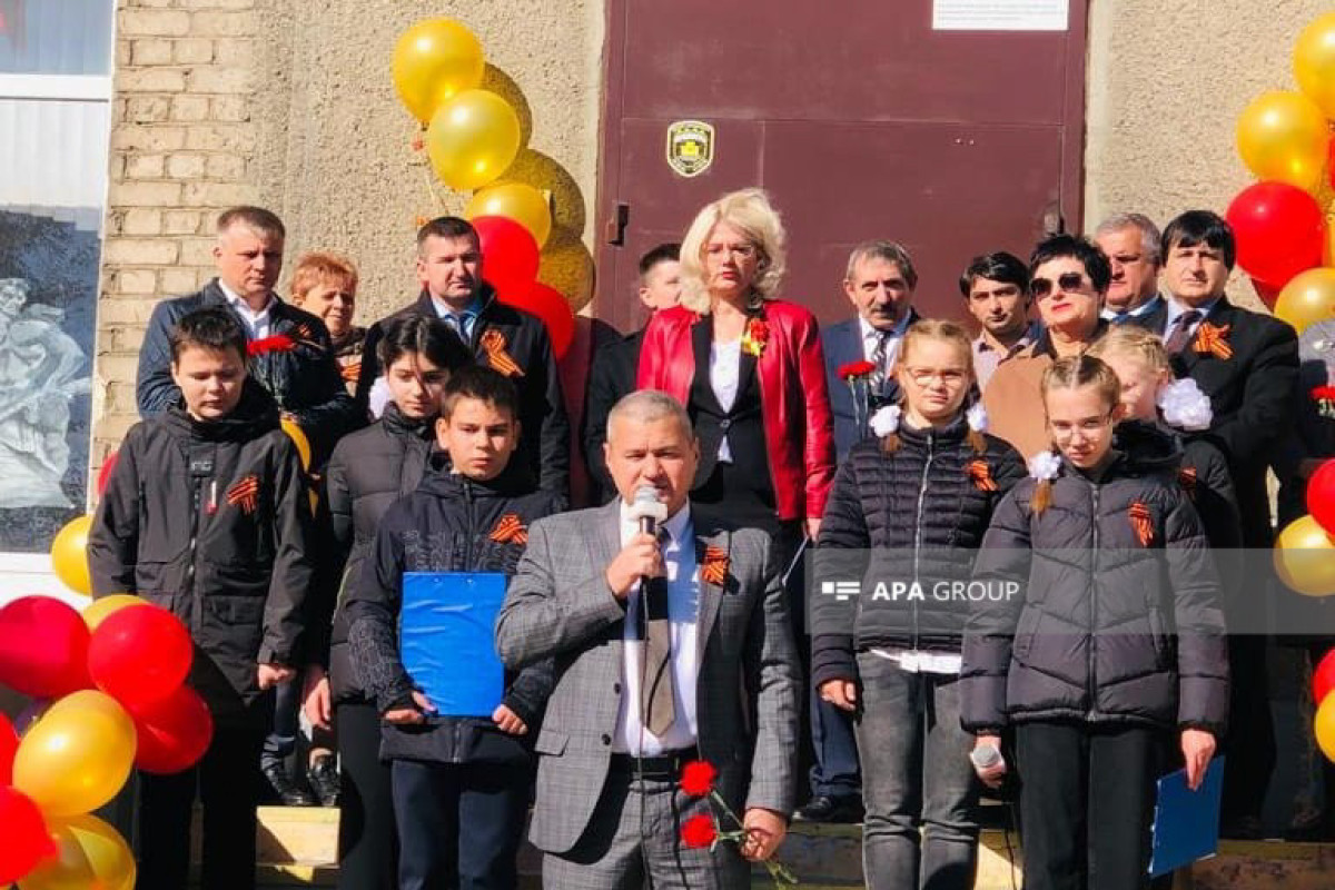 В Волгограде открыли отреставрированную мемориальную доску дважды герою советского союза Ази Асланову-ФОТО 