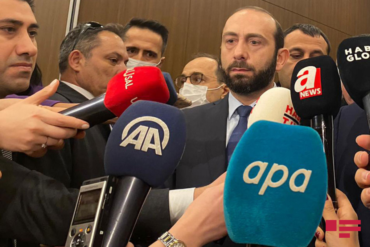 МИД Армении: Арарат Мирзоян примет участие во встрече формата "3+3" в Тегеране