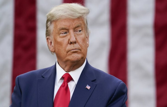 Трамп убежден, что Россия получила данные США о "супер-пупер-ракете"