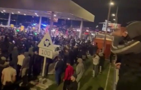В результате инцидента в аэропорту Махачкалы пострадали более 20 человек-ВИДЕО -ОБНОВЛЕНО 1 