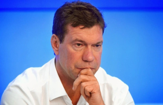 Олег Царев
