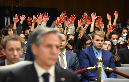 Госсекретарь США был прерван во время выступления в Сенате сторонниками Палестины-ВИДЕО 