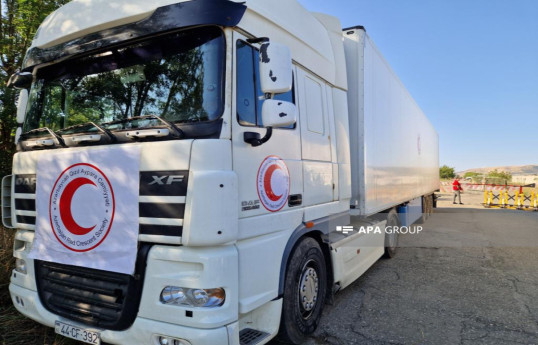 Грузовики с продовольствием для армянских жителей Карабаха уже четвертый день ожидают на дороге Агдам-Ханкенди-ФОТО 