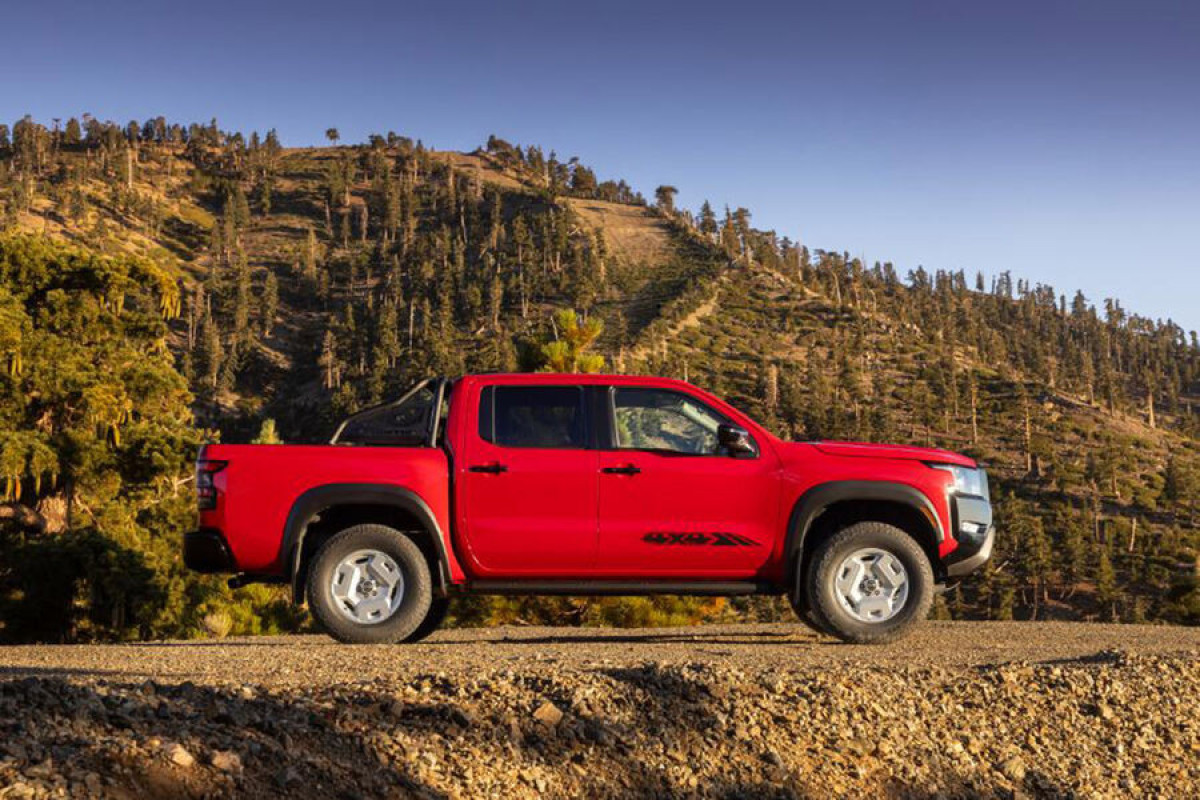 Nissan представил пикап Frontier в стиле модели 80-х-ФОТО 