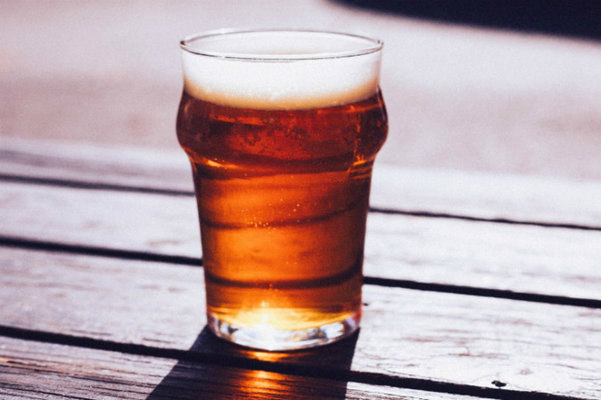 Гастроэнтеролог оценил популярный миф о полезных свойствах пива