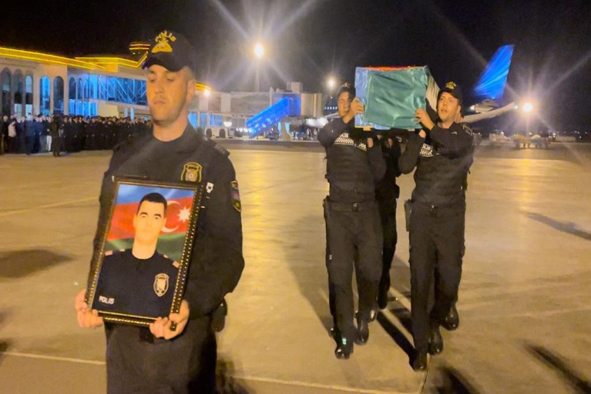 Гроб с телом сержанта полиции Алескера Аскерова доставлен в Нахчыван-ФОТО 