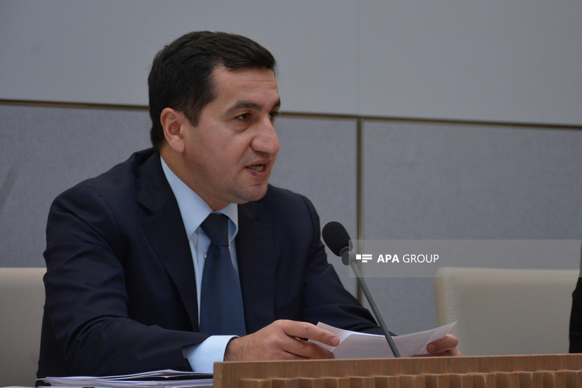 Хикмет Гаджиев: План реинтеграции жителей Карабаха армянского происхождения готов