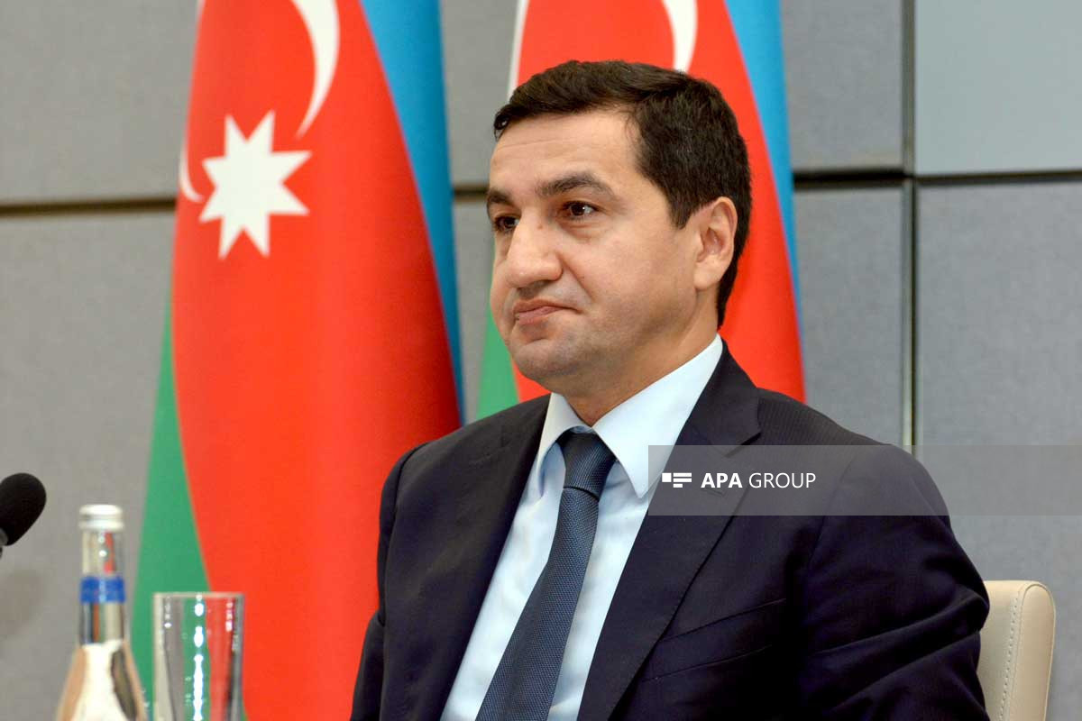 Помощник президента: Мы готовы отвечать гуманитарным запросам армянских жителей Карабаха