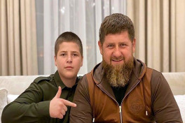 Младший Кадыров избил поджегшего Коран мужчину, а старший одобрил поступок -ВИДЕО 