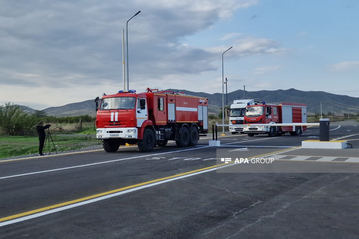 В Ханкенди направлена техника и личный состав МЧС Азербайджана для тушения пожара-ФОТО -ВИДЕО 