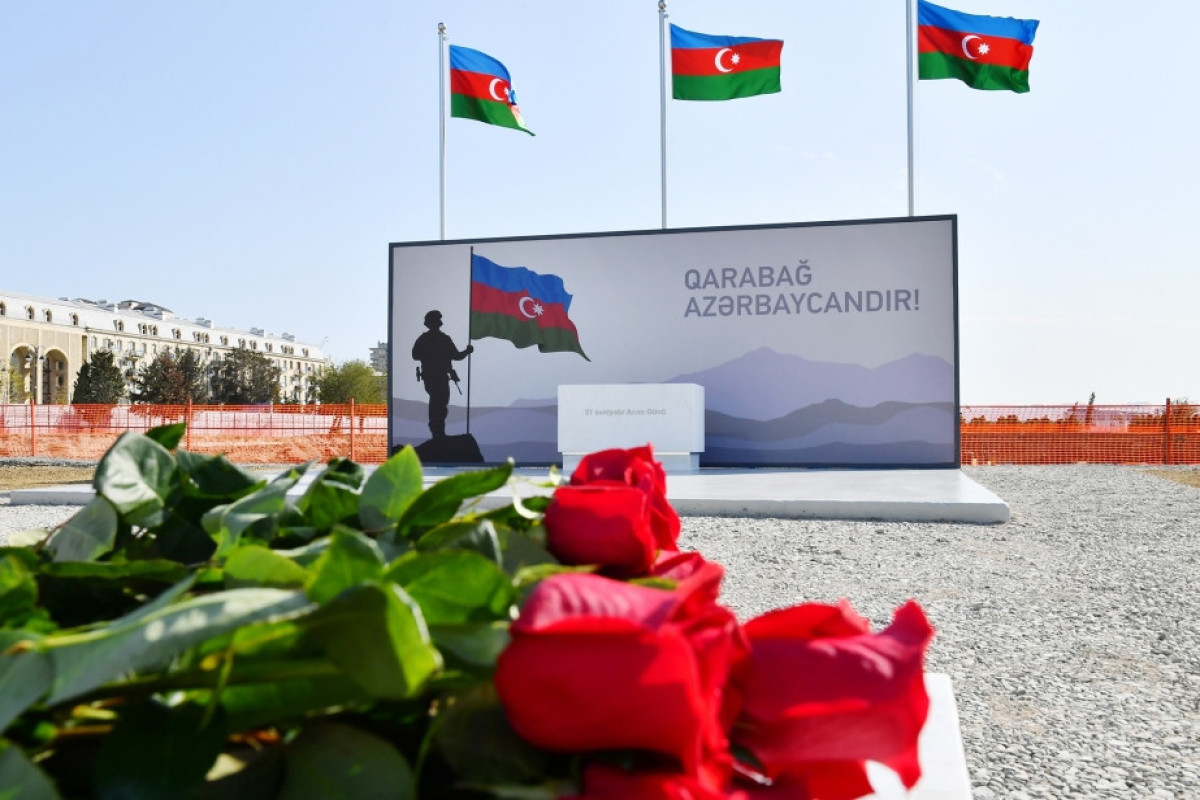 Ильхам Алиев и Мехрибан Алиева посетили парк Победы в Баку-ФОТО 