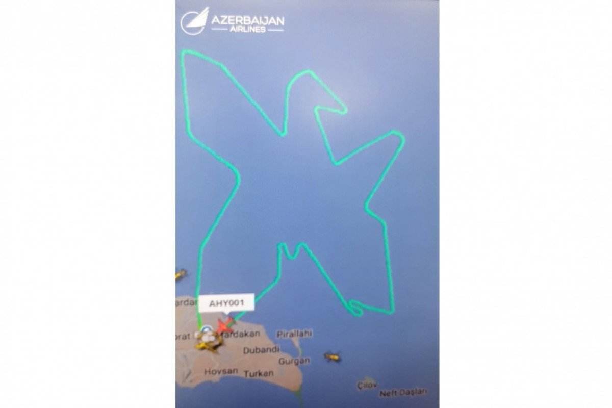 Пилоты AZAL нарисовали в небе контуры цветка харыбюльбюль -ВИДЕО 