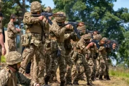 Украинские военные разочарованы обучением у инструкторов НАТО - Le Monde 
