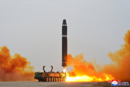 Южная Корея попросила Китай избавить Северную Корею от ядерного оружия