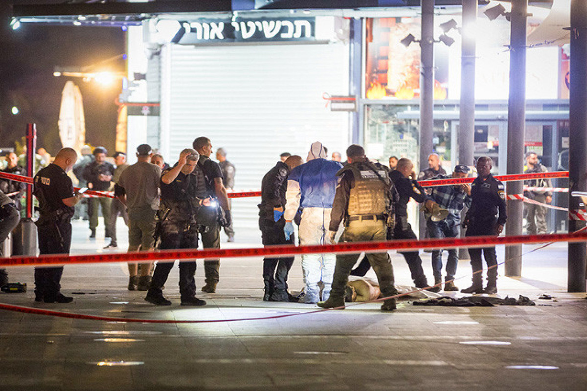 Теракт в торговом центре Израиля: трое раненых в тяжелом состоянии