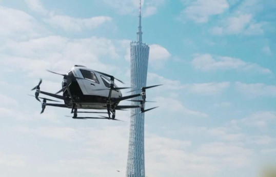 Китай намерен выпустить первый в мире летающий электрический автомобиль