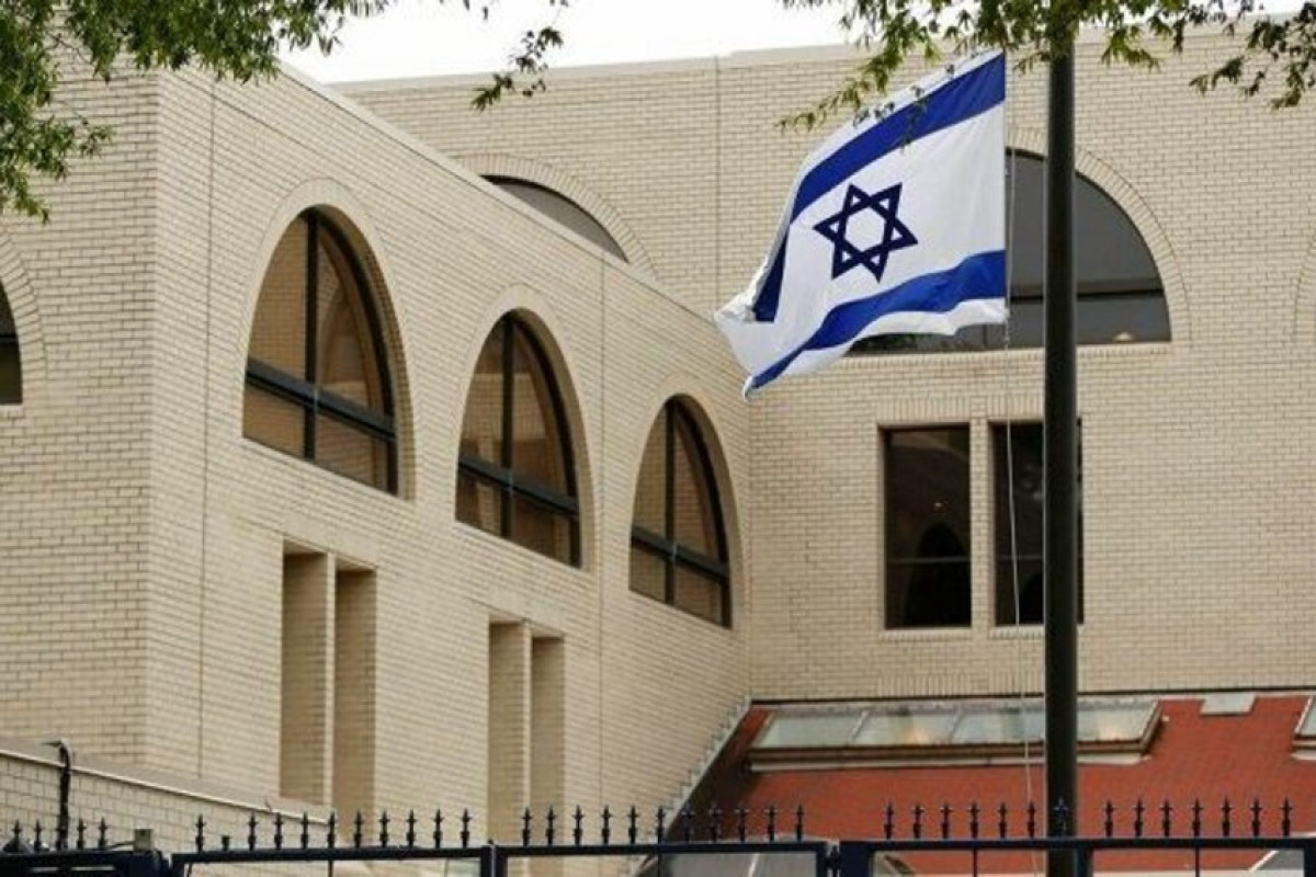Обезумевший Иранский депутат призвал атаковать посольство Израиля в Баку 