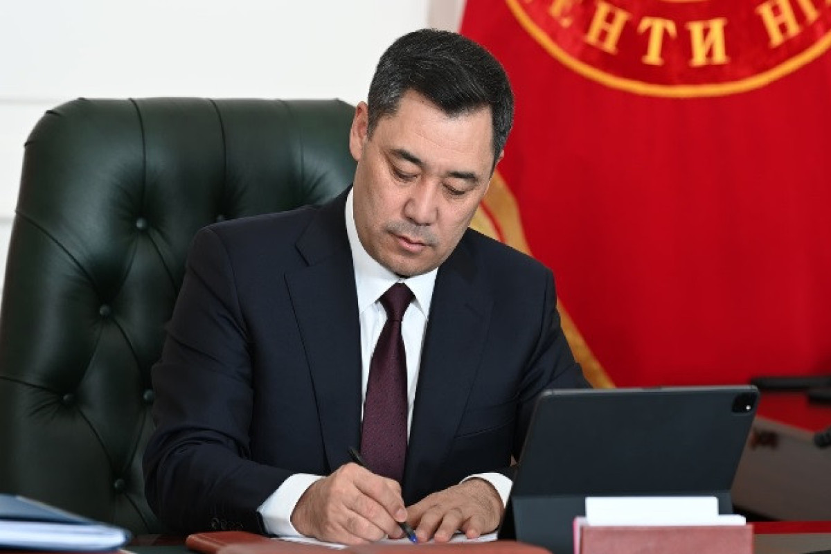 Президент Кыргызстана подписал закон об иноагентах
