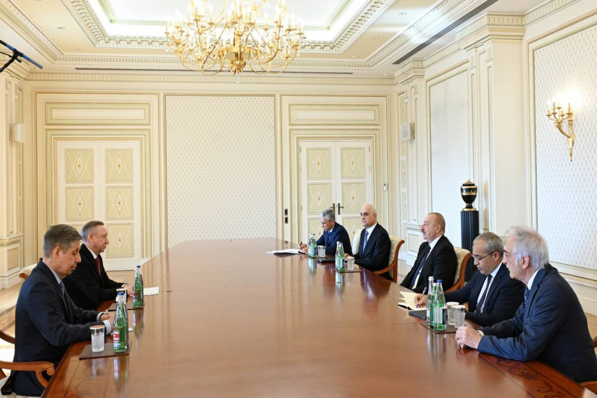Ильхам Алиев принял губернатора Санкт-Петербурга