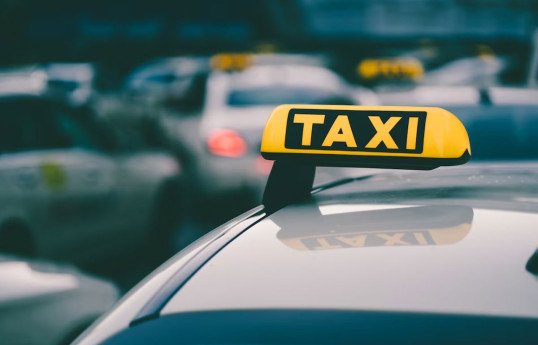 Для бакинских таксистов создана подсистема «Е-такси»