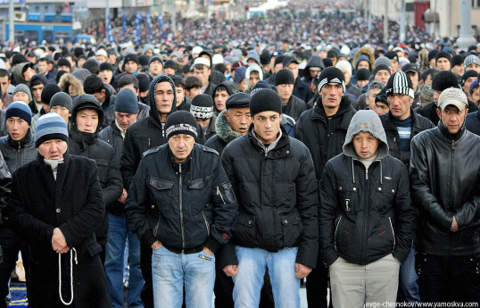 В Москве проведен рейд против мигрантов, решено выслать из РФ 836 иностранных граждан