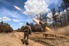 Пентагон: У Киева скоро закончатся артиллерийские снаряды и ракеты ПВО