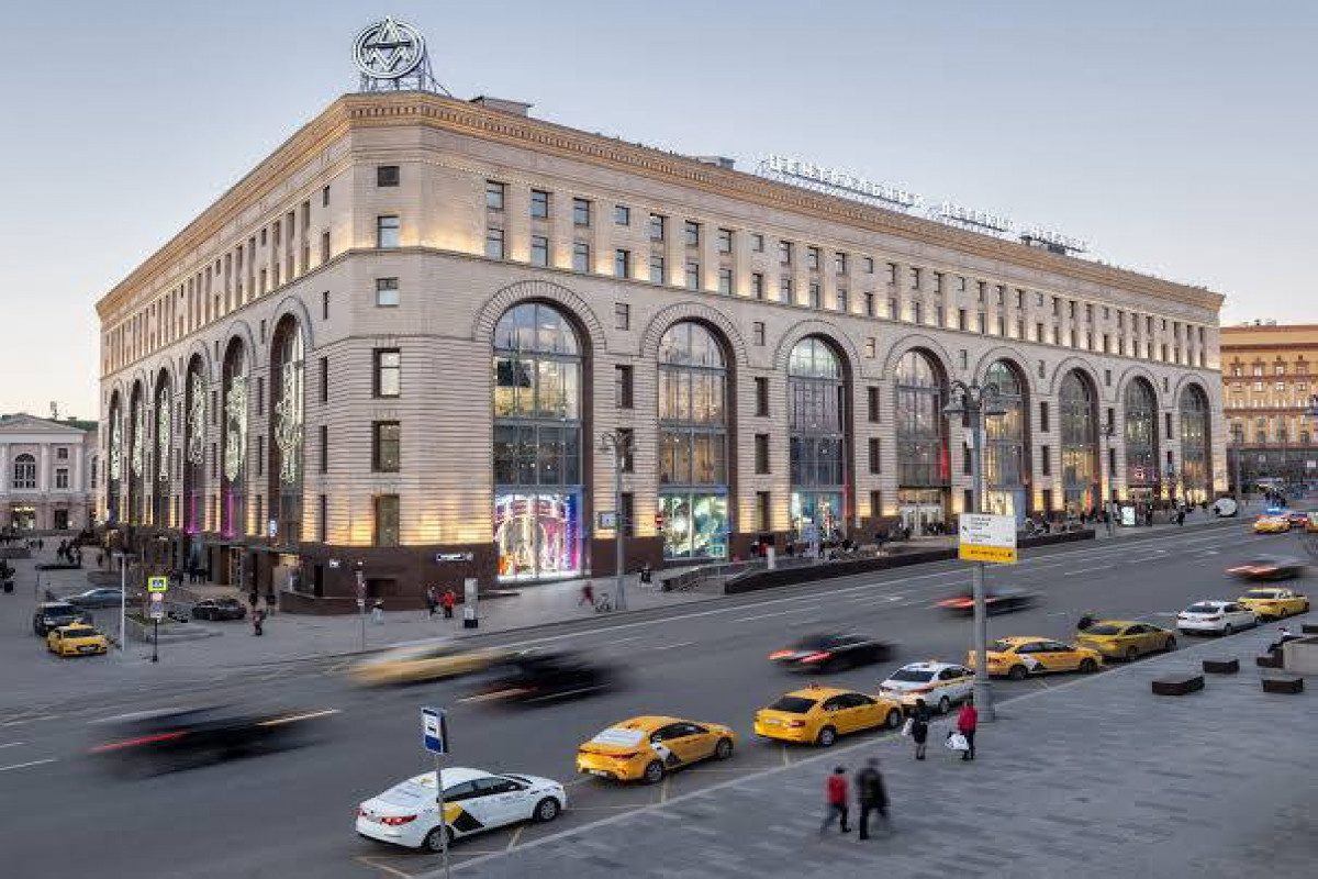 Миллиардеры из Азербайджана купили самый большой детский торговый комплекс в России