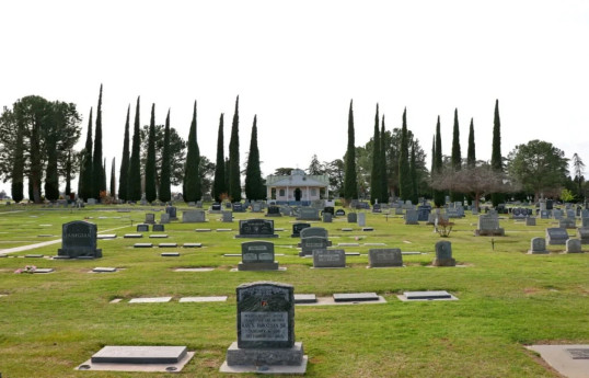 В США зафиксирован очередной случай поджога армянского кладбища