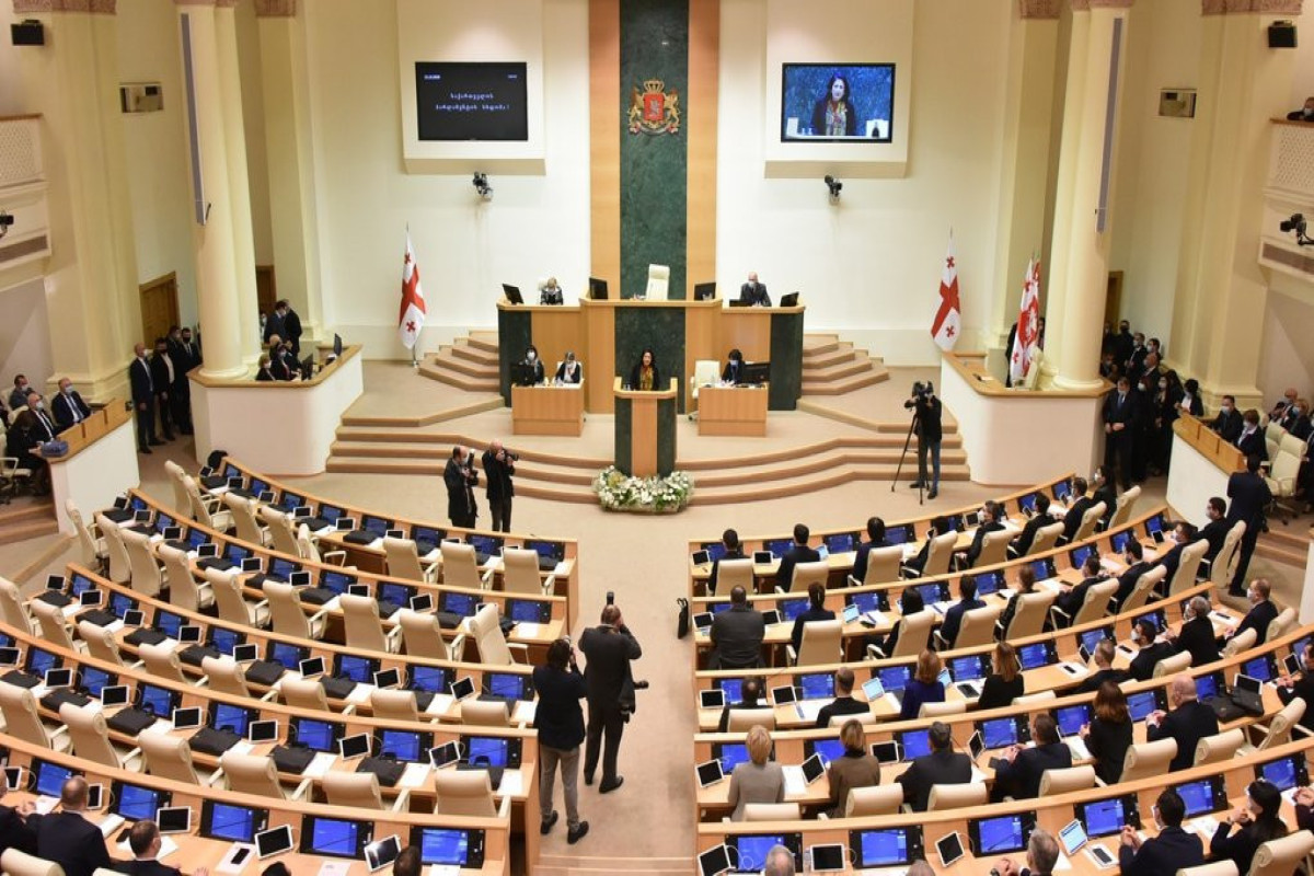 Парламент Грузии ввел особый режим безопасности